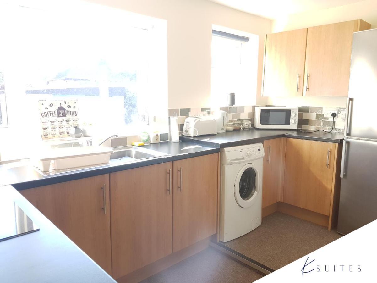 K Suites - Alder Road - Free Parking Southampton Luaran gambar